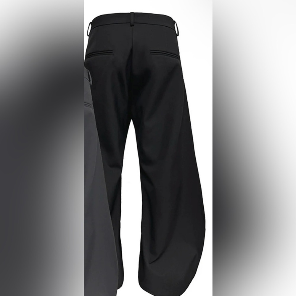 JCAESAR
Three-dimensional cut wide-leg pants - Picture 6 of 7